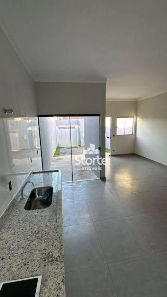Casa, 2 quartos, 69 m² - Foto 1
