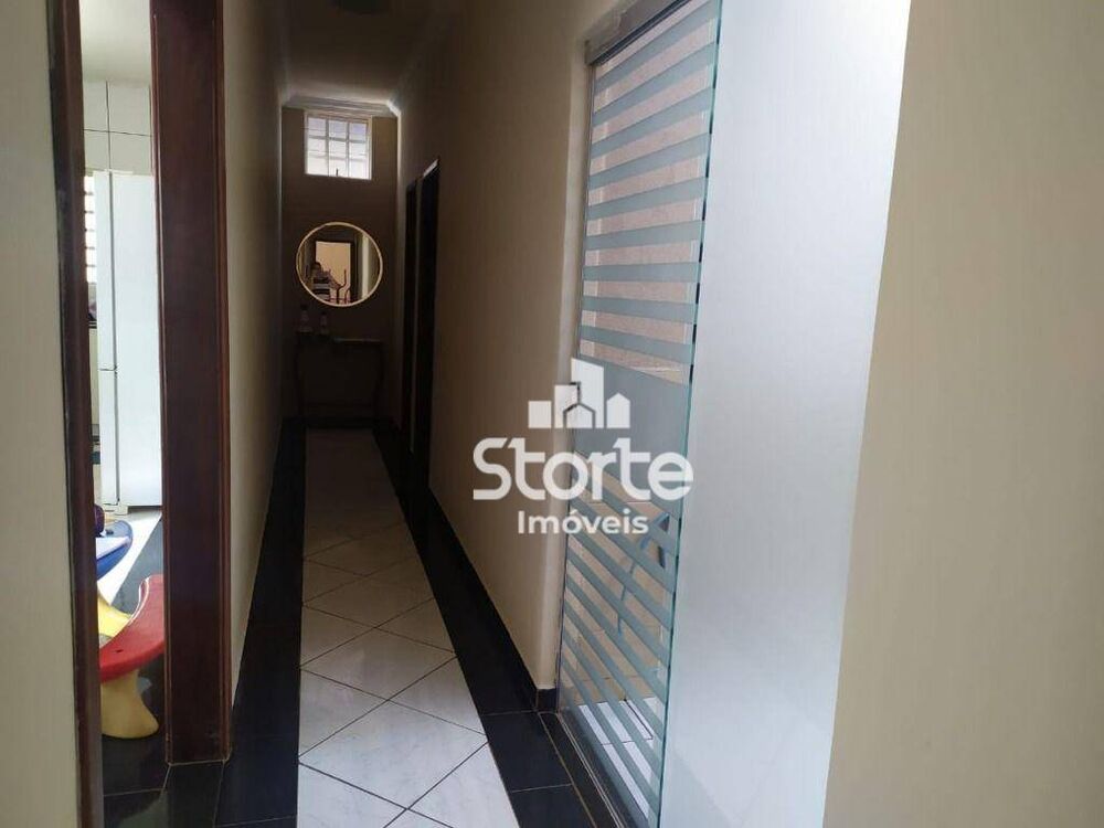 Casa, 7 quartos, 310 m² - Foto 11