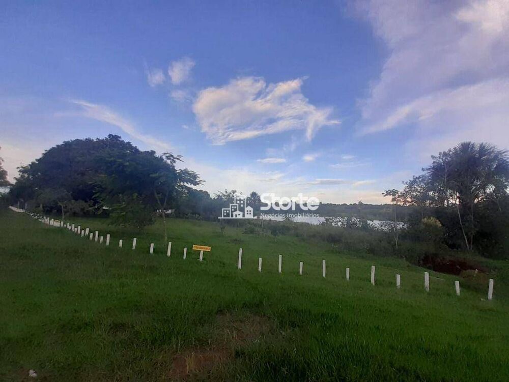 Chácara à venda com 6 quartos, 600m² - Foto 2