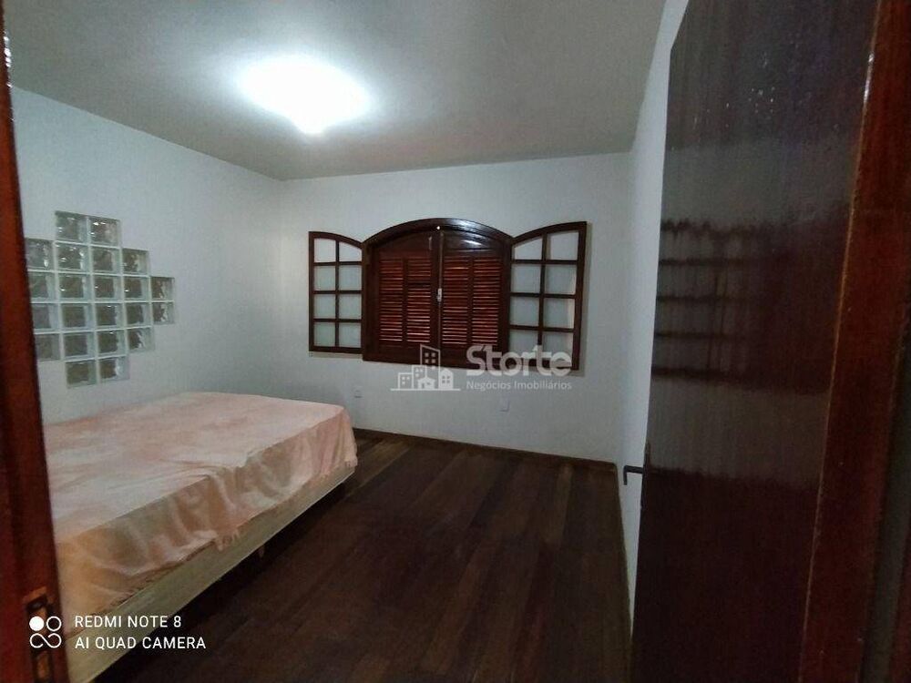 Casa, 3 quartos, 170 m² - Foto 1