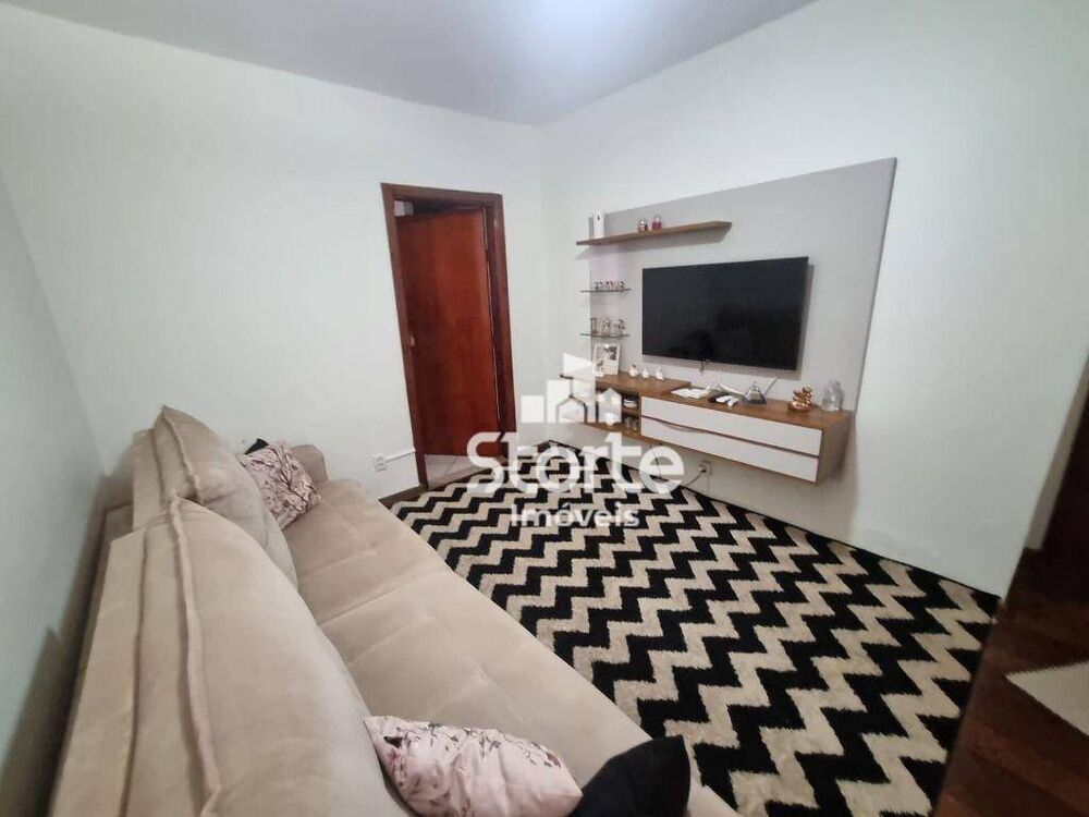 Casa, 3 quartos, 170 m² - Foto 2
