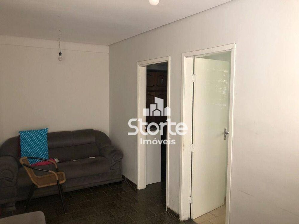 Casa, 3 quartos, 110 m² - Foto 2