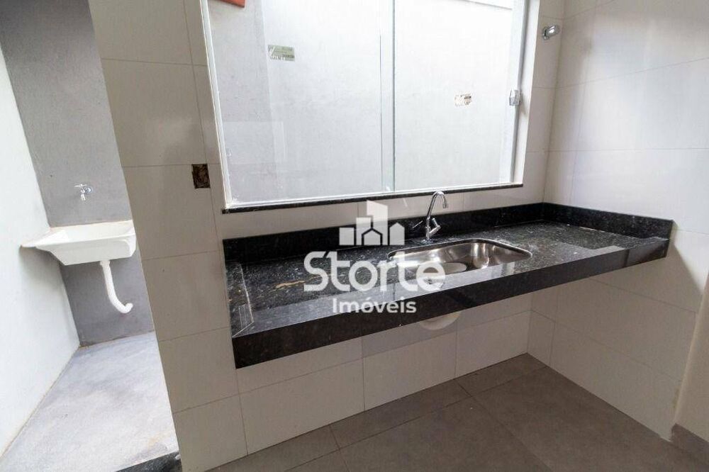 Casa, 2 quartos, 54 m² - Foto 1