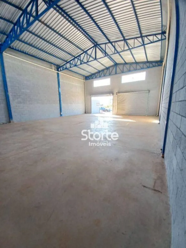Depósito-Galpão, 210 m² - Foto 2