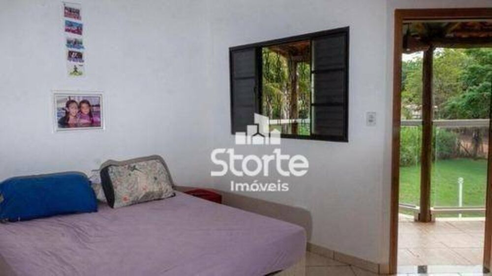 Chácara à venda com 3 quartos, 456m² - Foto 7