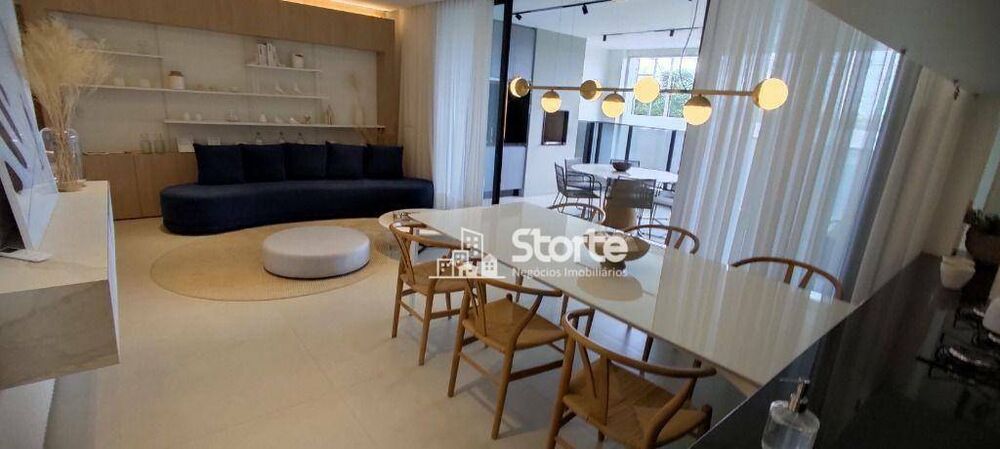 Apartamento, 3 quartos, 225 m² - Foto 3