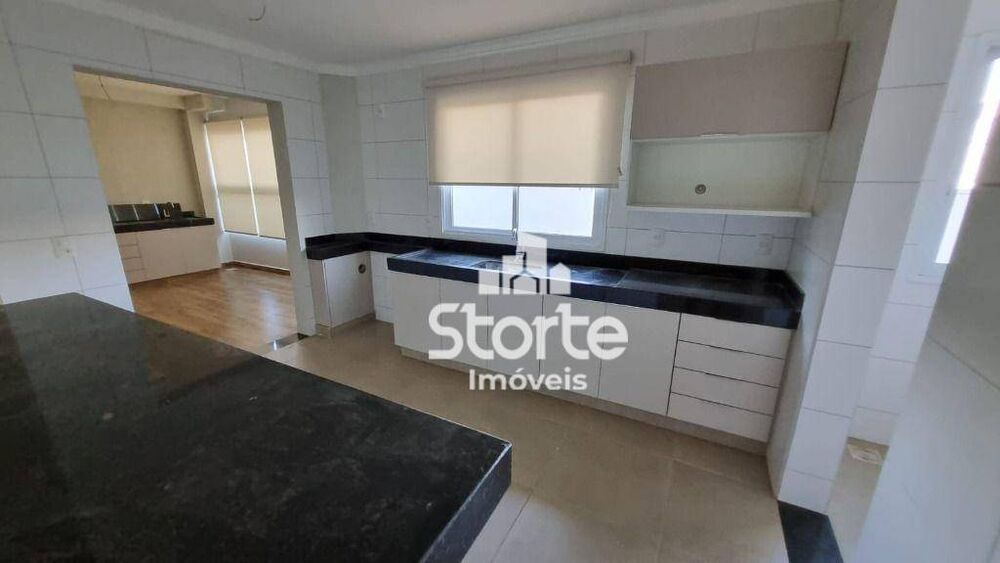 Cobertura, 3 quartos, 256 m² - Foto 6
