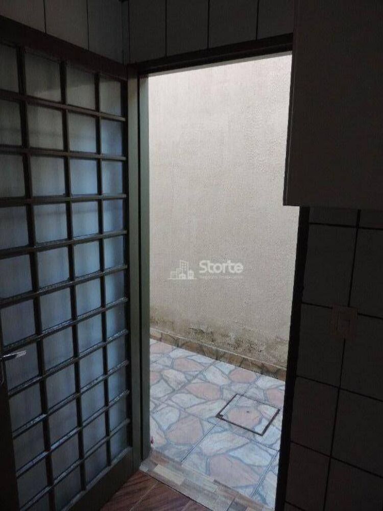 Casa, 6 quartos, 309 m² - Foto 4