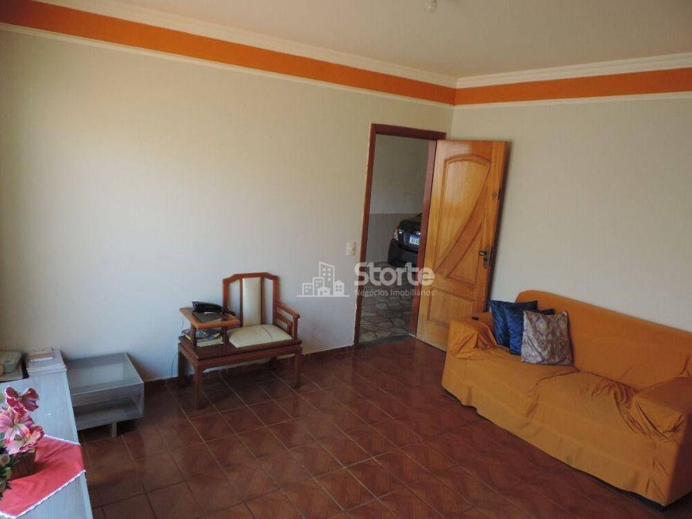 Casa, 6 quartos, 309 m² - Foto 3