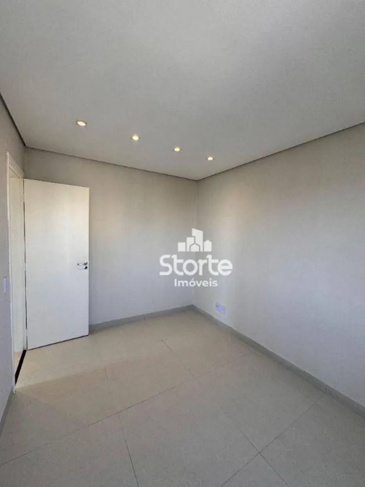 Apartamento, 3 quartos, 83 m² - Foto 2