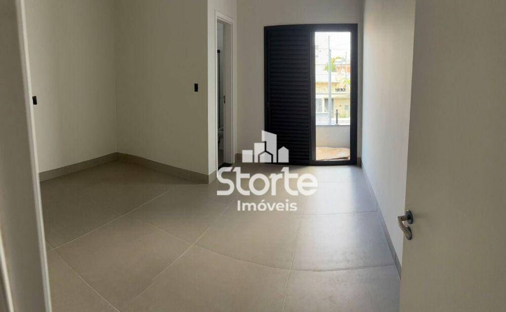 Casa, 3 quartos, 105 m² - Foto 4