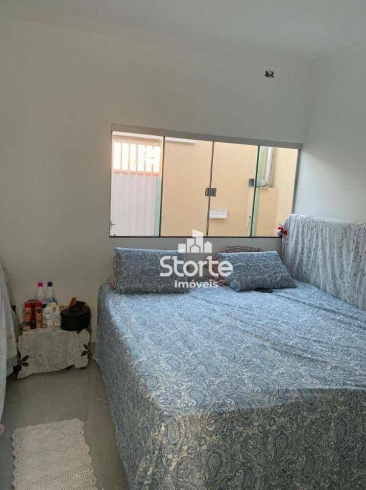 Casa, 4 quartos, 180 m² - Foto 2