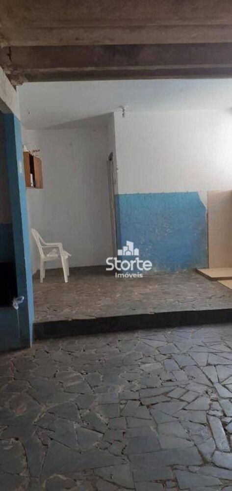 Casa, 3 quartos, 270 m² - Foto 1