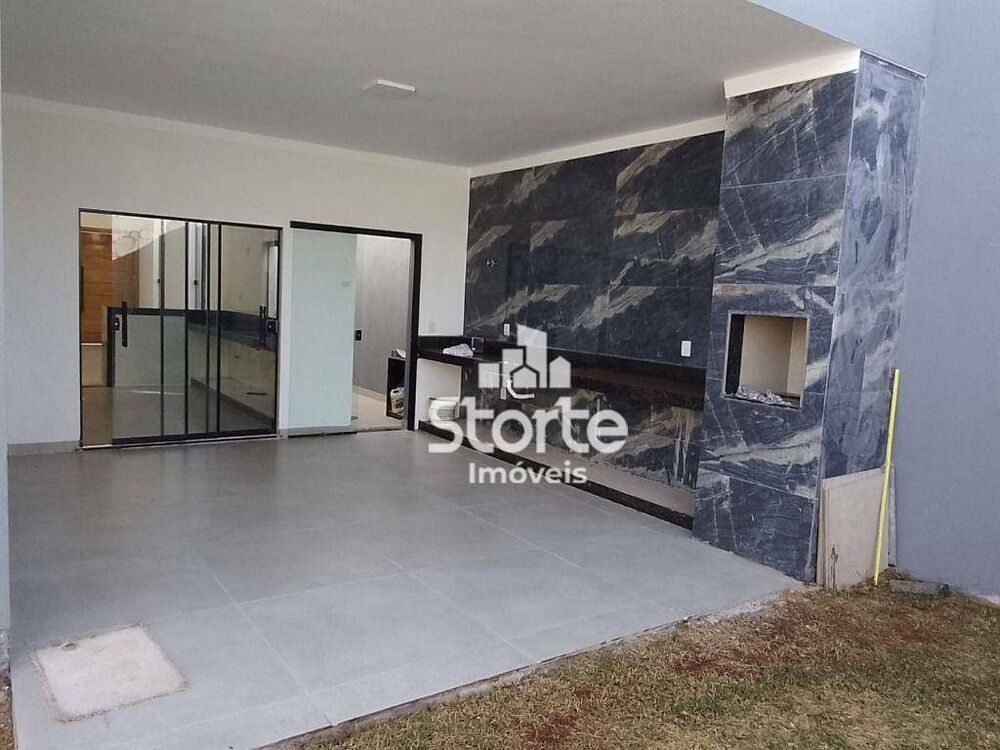 Casa, 3 quartos, 180 m² - Foto 2