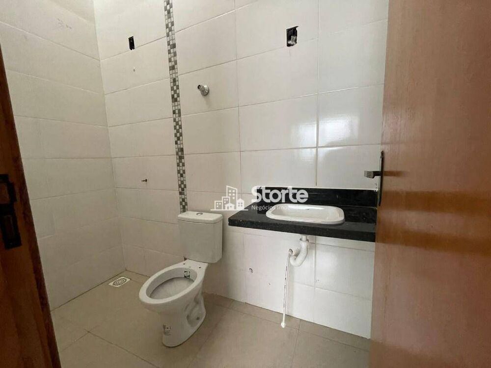 Casa, 2 quartos, 70 m² - Foto 4