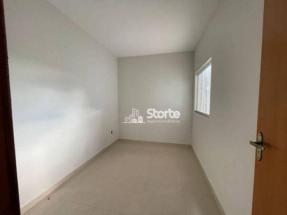 Casa, 2 quartos, 70 m² - Foto 1