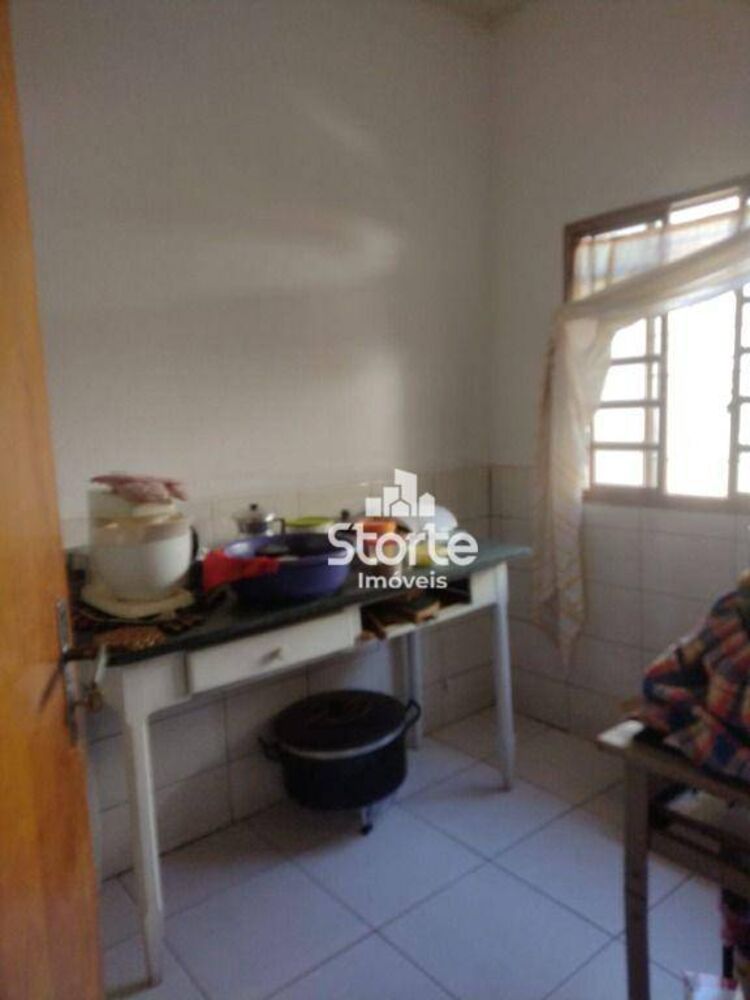 Casa, 2 quartos, 150 m² - Foto 3