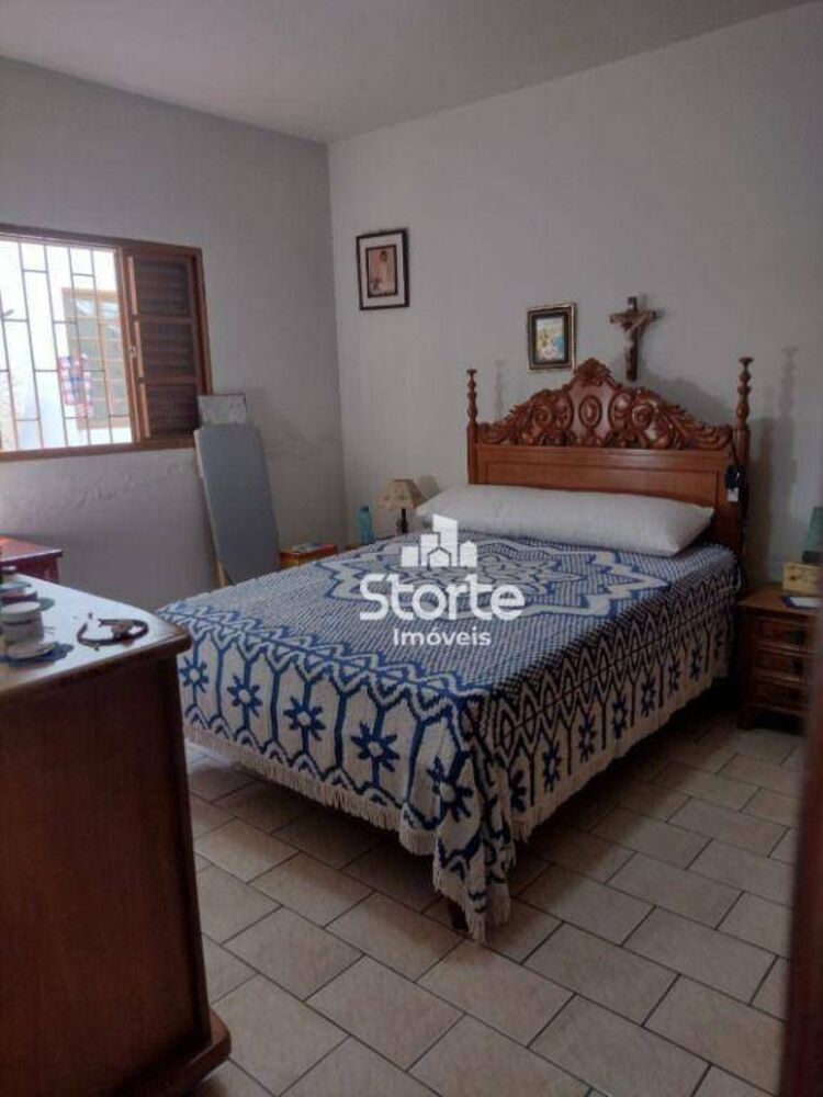 Casa, 2 quartos, 150 m² - Foto 2
