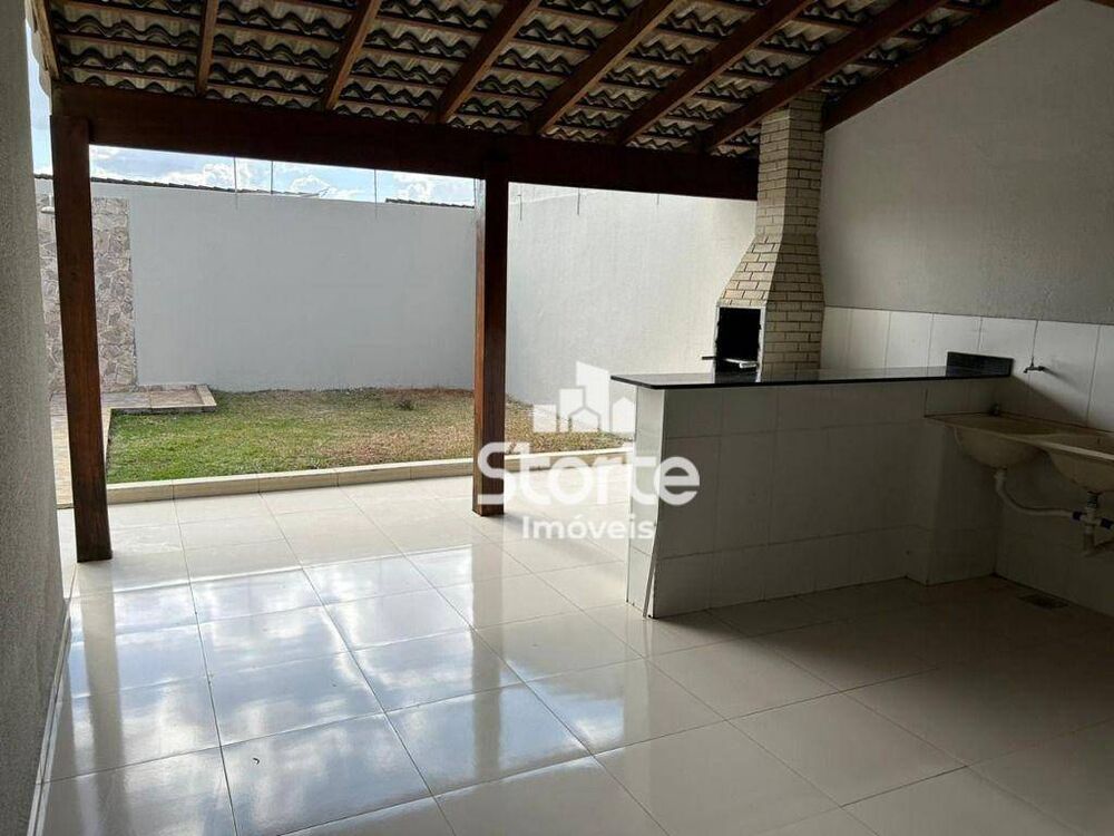 Casa, 3 quartos, 153 m² - Foto 2