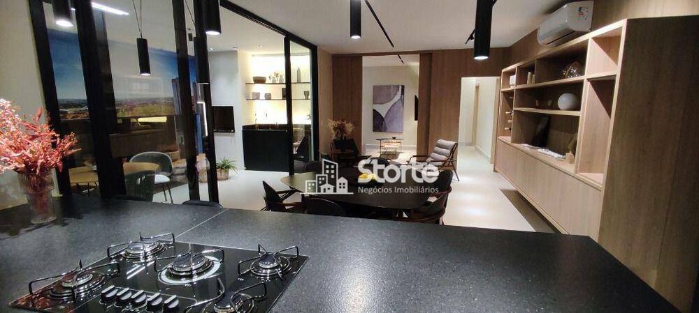 Apartamento, 3 quartos, 185 m² - Foto 1