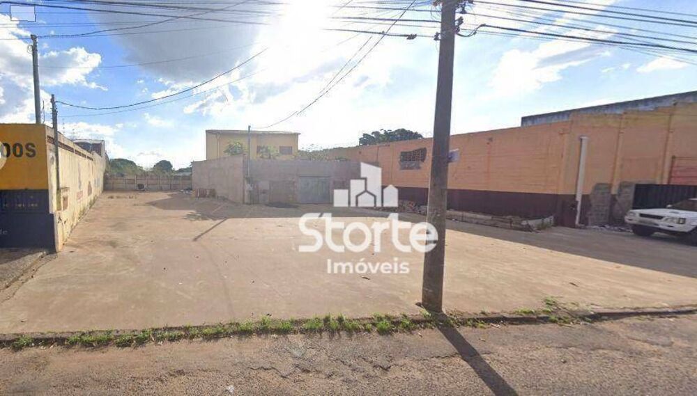 Terreno, 2379 m² - Foto 2