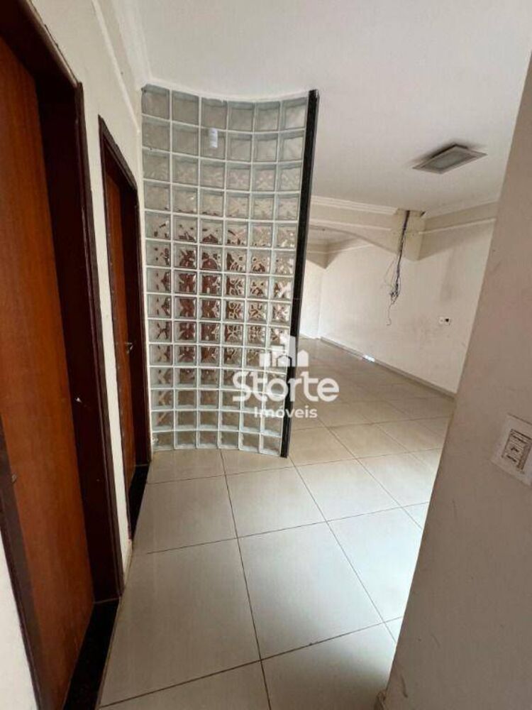 Casa, 3 quartos, 280 m² - Foto 3
