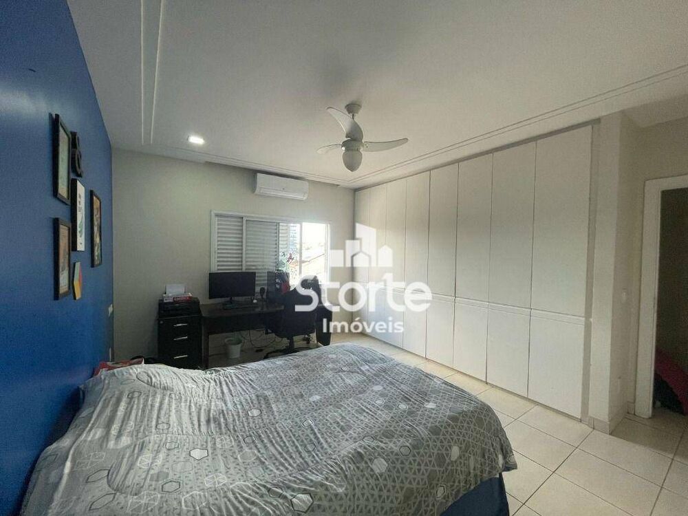 Casa, 3 quartos, 391 m² - Foto 6