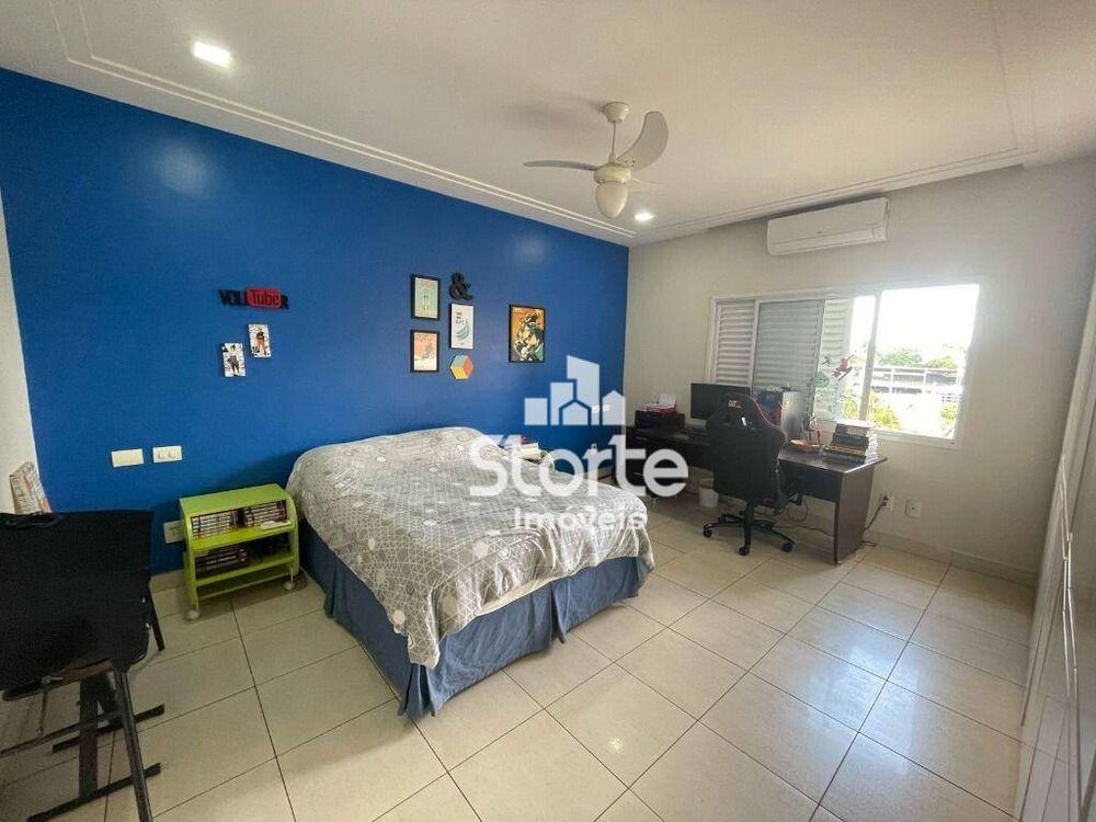 Casa, 3 quartos, 391 m² - Foto 12
