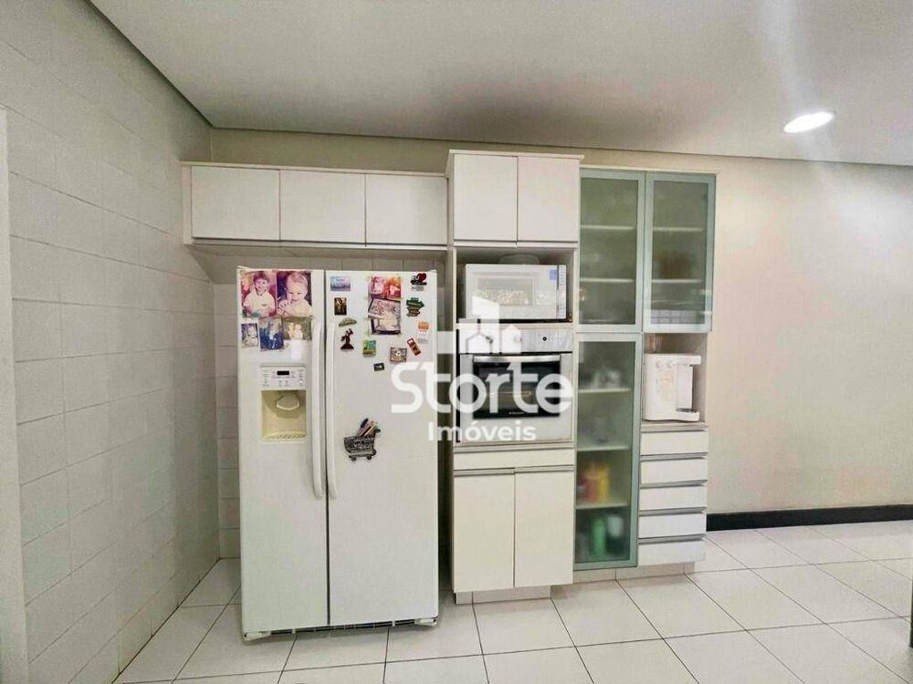 Casa, 3 quartos, 391 m² - Foto 10