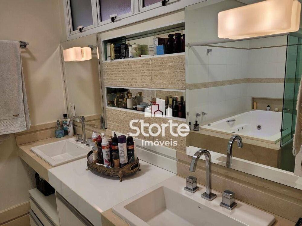 Casa, 4 quartos, 225 m² - Foto 12