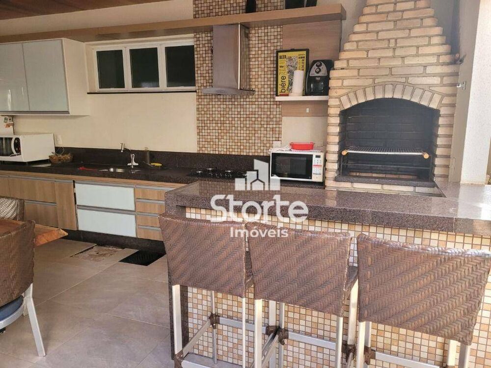 Casa, 4 quartos, 225 m² - Foto 7
