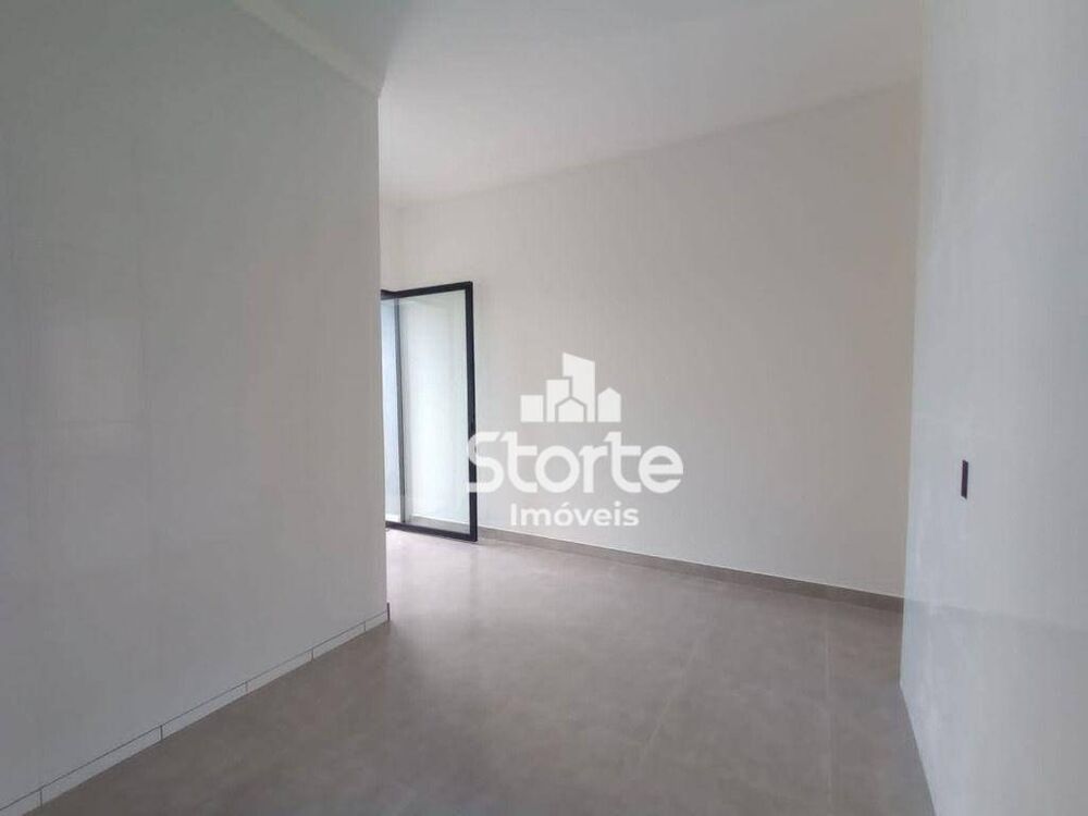 Casa, 3 quartos, 75 m² - Foto 2