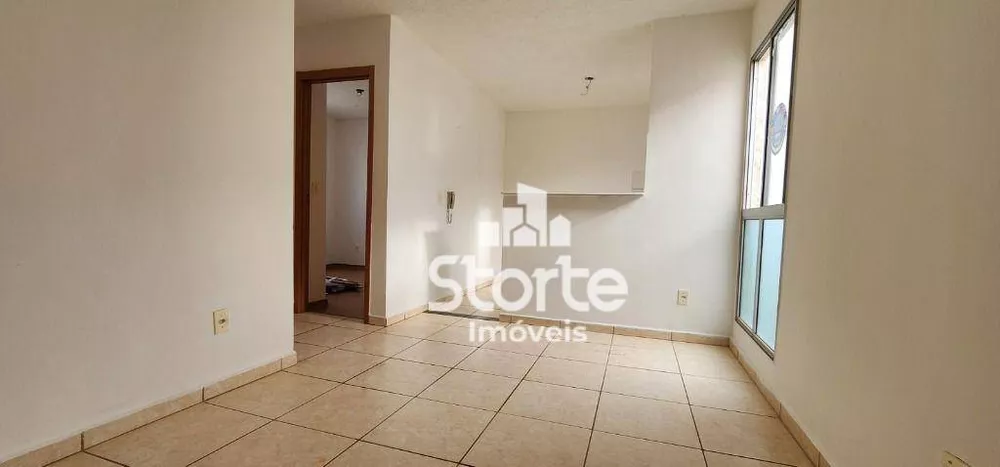 Apartamento à venda com 2 quartos, 42m² - Foto 1