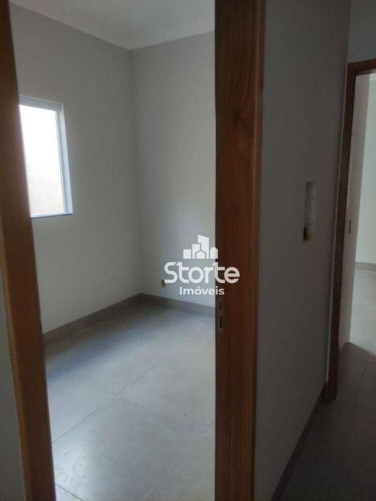Casa, 2 quartos, 64 m² - Foto 1