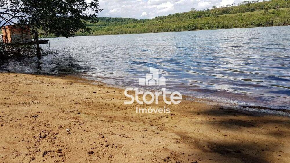 Sítio, 3 quartos, 2700 m² - Foto 2