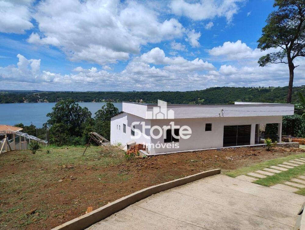 Sítio, 3 quartos, 2400 m² - Foto 1