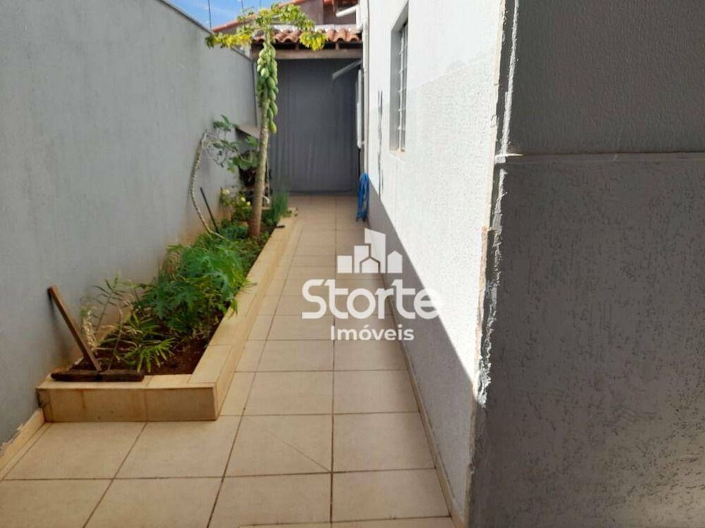 Casa, 3 quartos, 140 m² - Foto 4