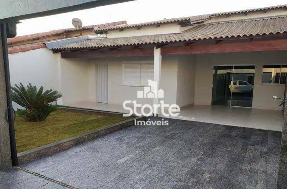 Casa à venda com 3 quartos, 180m² - Foto 4