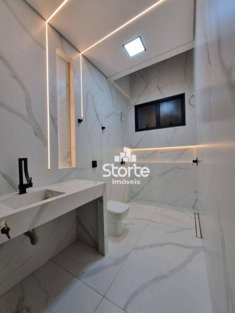 Casa, 3 quartos, 211 m² - Foto 7