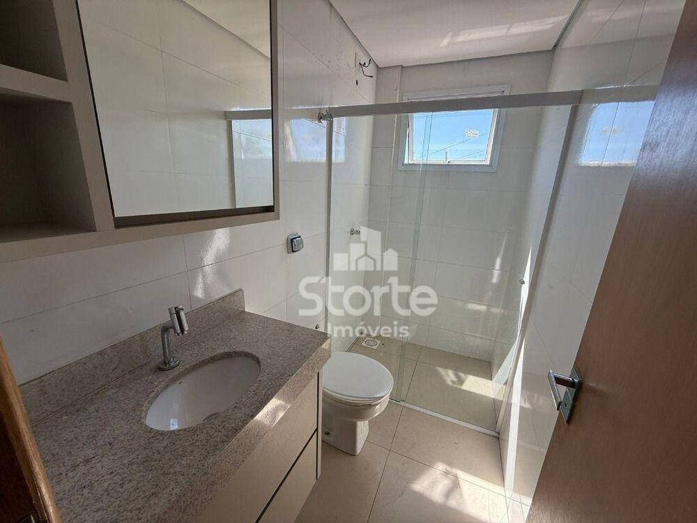 Apartamento para alugar com 3 quartos, 98m² - Foto 7