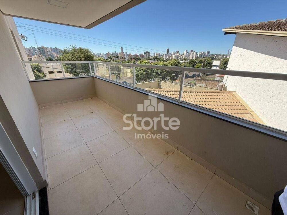 Apartamento para alugar com 3 quartos, 98m² - Foto 3