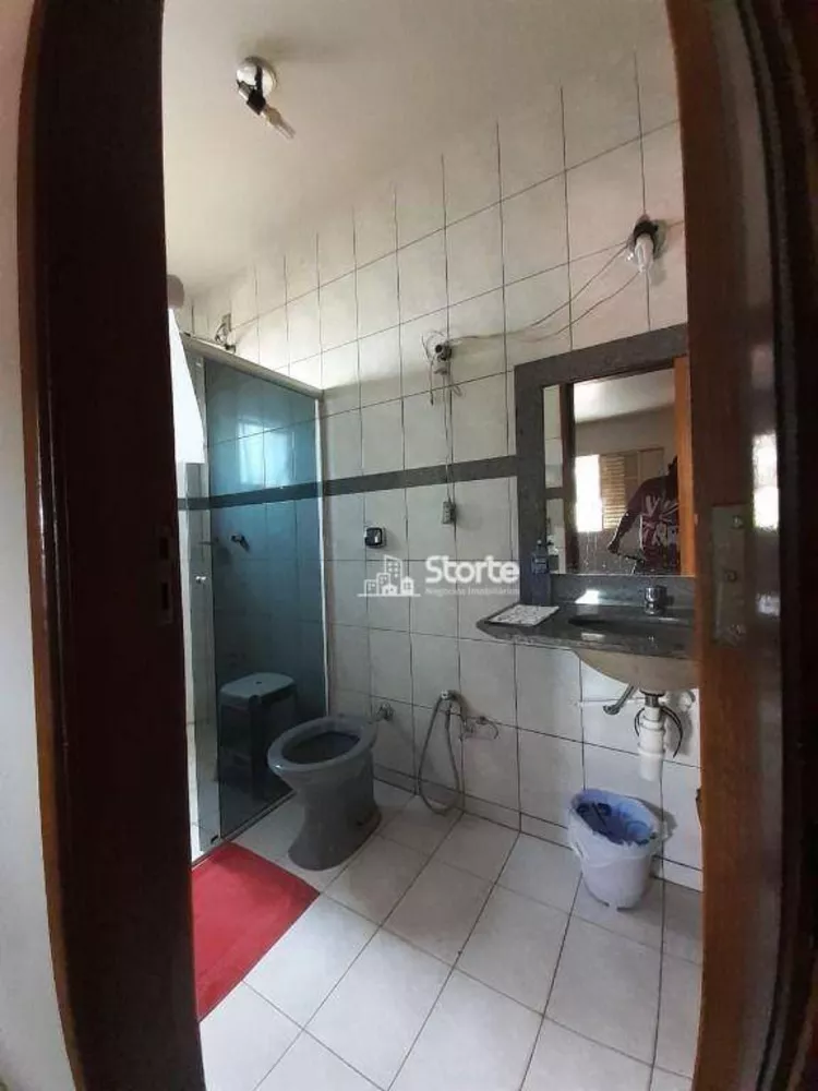 Apartamento, 3 quartos, 182 m² - Foto 1