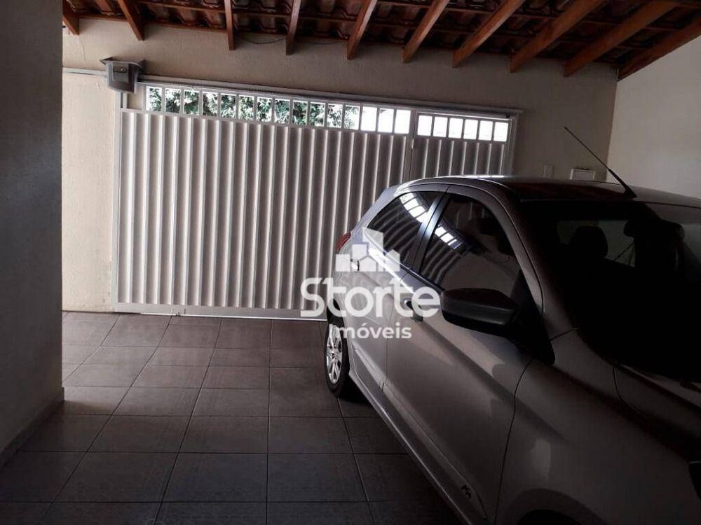 Casa, 3 quartos, 210 m² - Foto 11