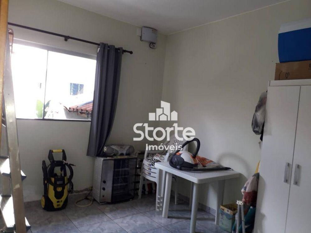Casa, 3 quartos, 210 m² - Foto 8