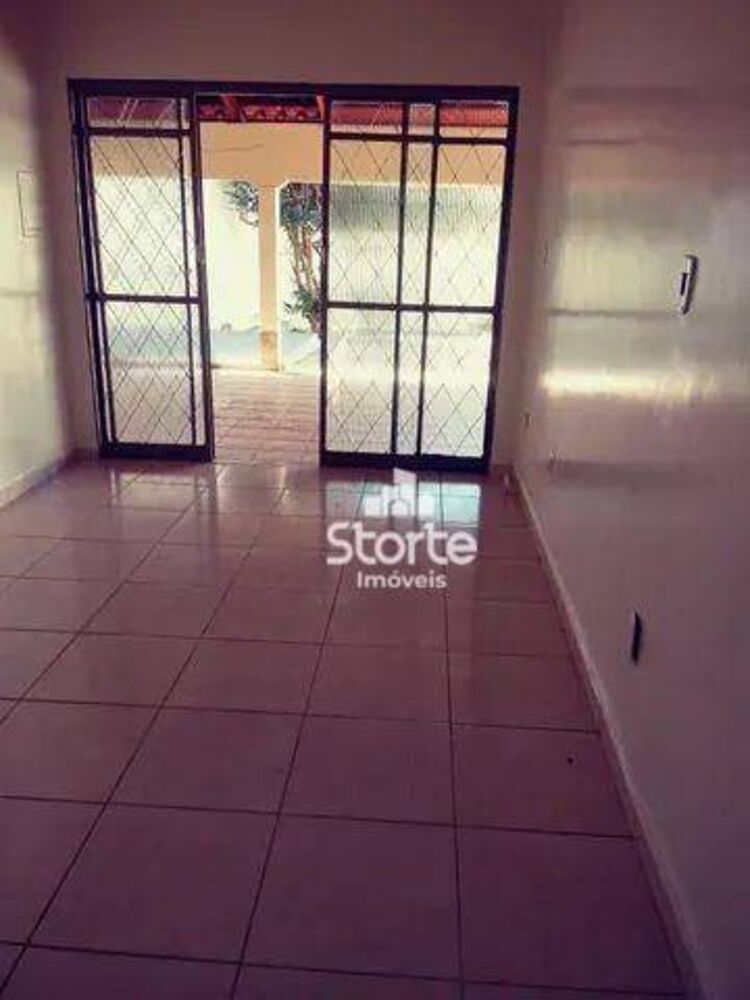 Casa, 3 quartos, 160 m² - Foto 3