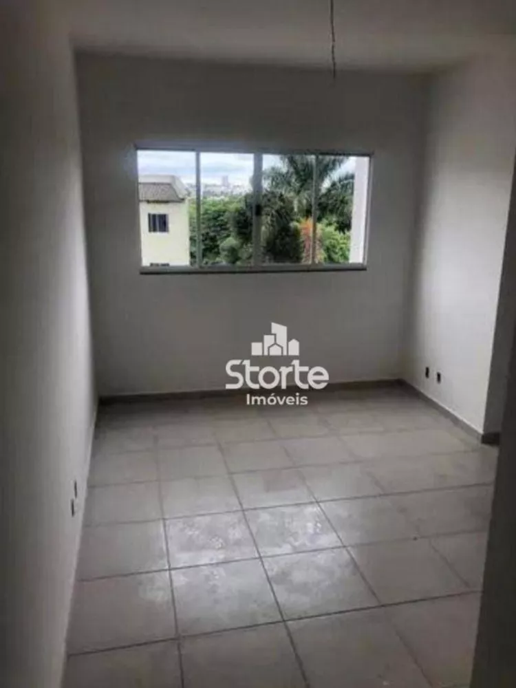 Apartamento, 3 quartos, 70 m² - Foto 2