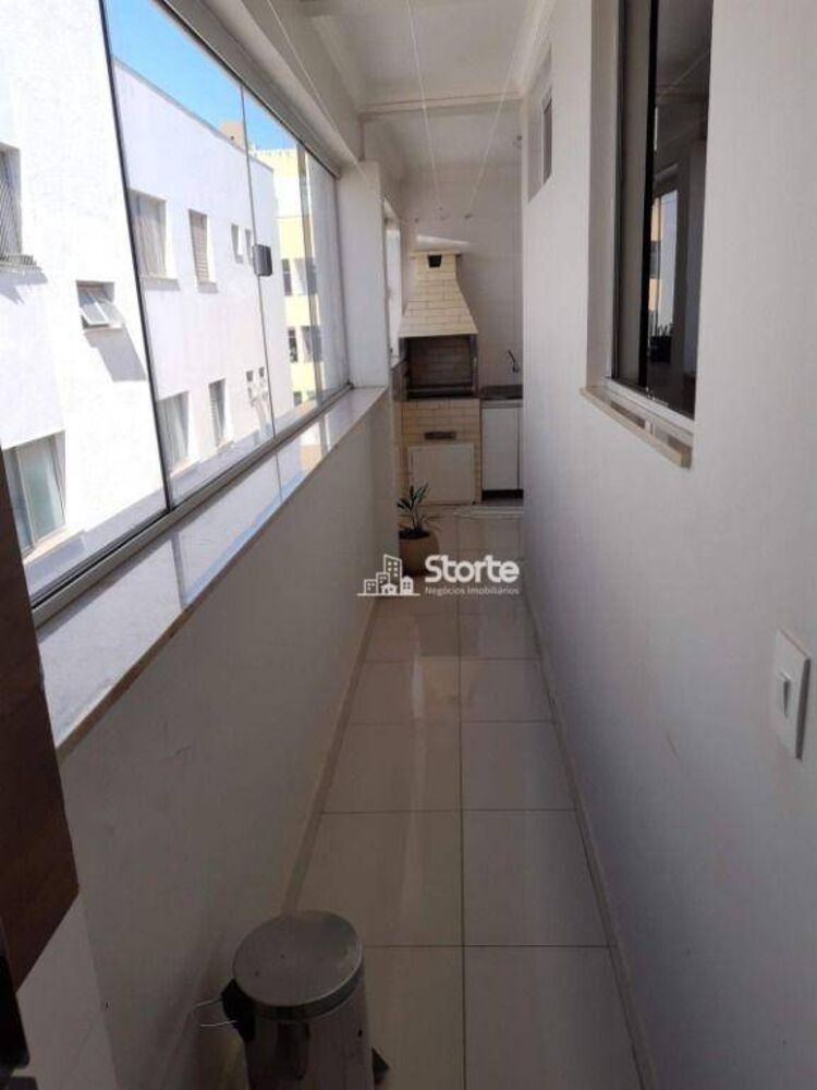 Apartamento, 3 quartos, 84 m² - Foto 2
