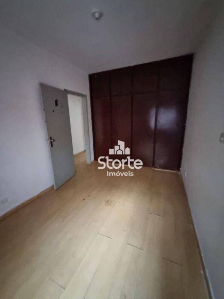 Casa para alugar com 7 quartos, 220m² - Foto 6