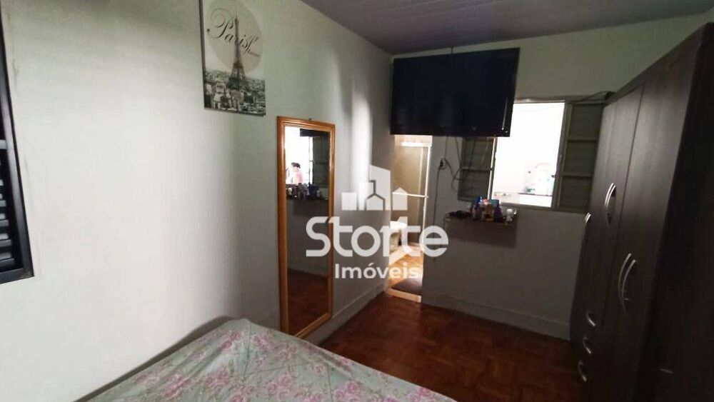 Casa, 2 quartos, 200 m² - Foto 4