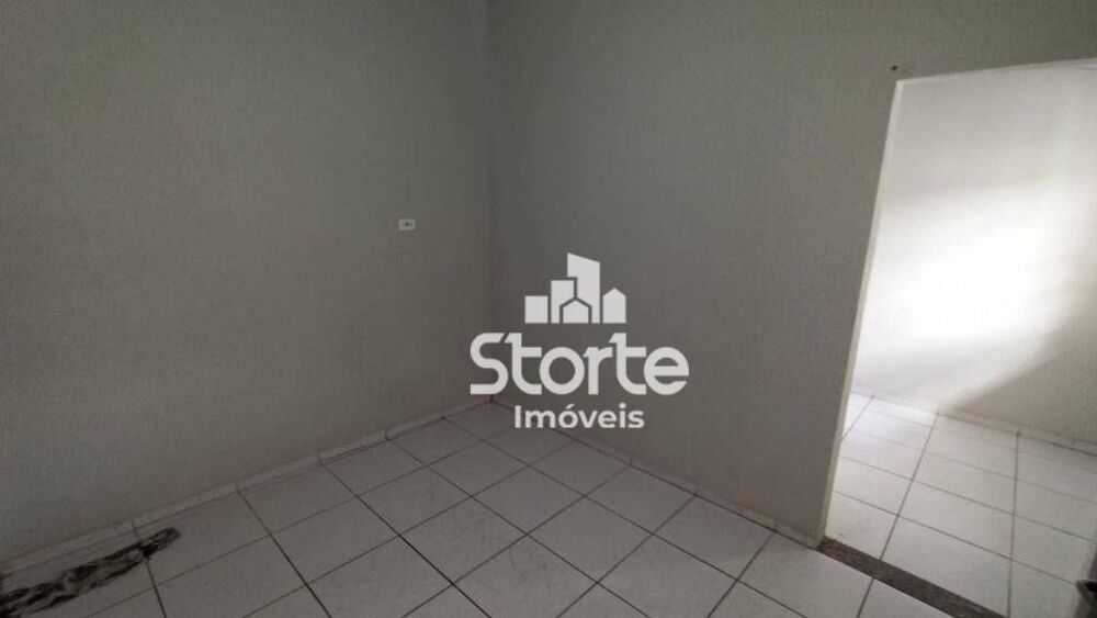 Casa, 2 quartos, 200 m² - Foto 10